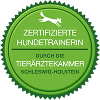 Ich bin durch die Tierärztekammer Schleswig-Holstein als qualifizierte Hundeerzieherin und Hundeverhaltensberaterin zertifiziert